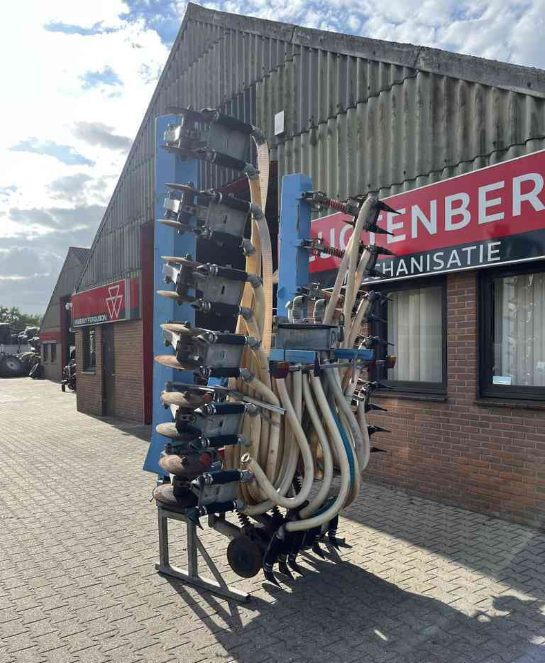 Duport Farmer 6030 DW Graslandbemester, zodebemester, mestverwerking - Slurry injector: picture 3 Duport Farmer 6030 DW Graslandbemester, zodebemester, mestverwerking - Slurry injector: picture 3
