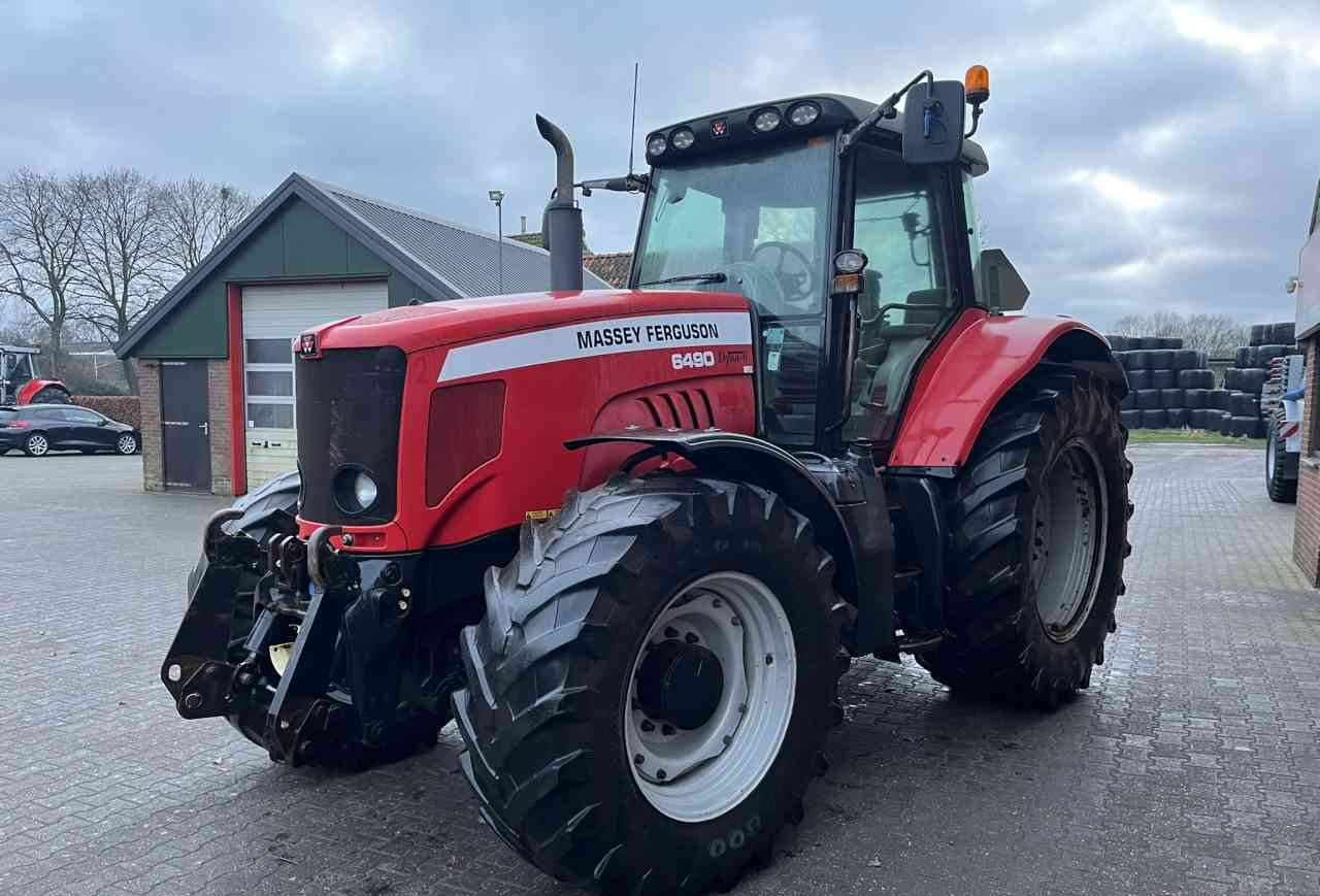Massey Ferguson - Farm tractor: picture 3 Massey Ferguson - Farm tractor: picture 3