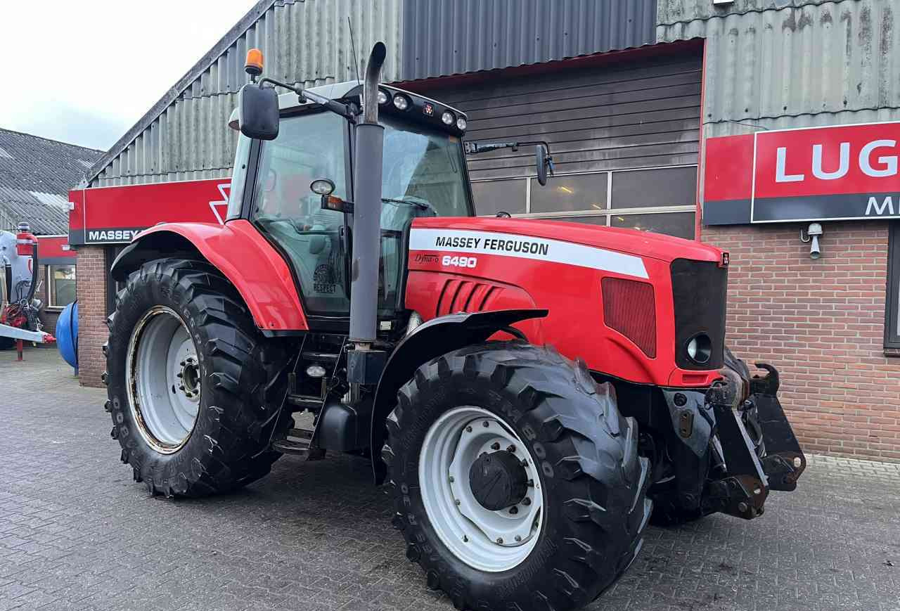 Massey Ferguson - Farm tractor: picture 2 Massey Ferguson - Farm tractor: picture 2