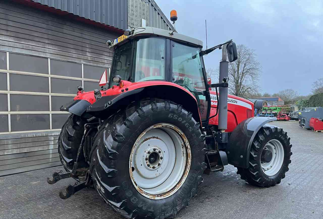 Massey Ferguson - Farm tractor: picture 4 Massey Ferguson - Farm tractor: picture 4