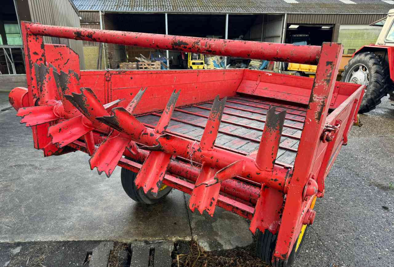 Schuitemaker SMS 3000 mestverspreider *Verkocht/sold* - Manure spreader: picture 4 Schuitemaker SMS 3000 mestverspreider *Verkocht/sold* - Manure spreader: picture 4