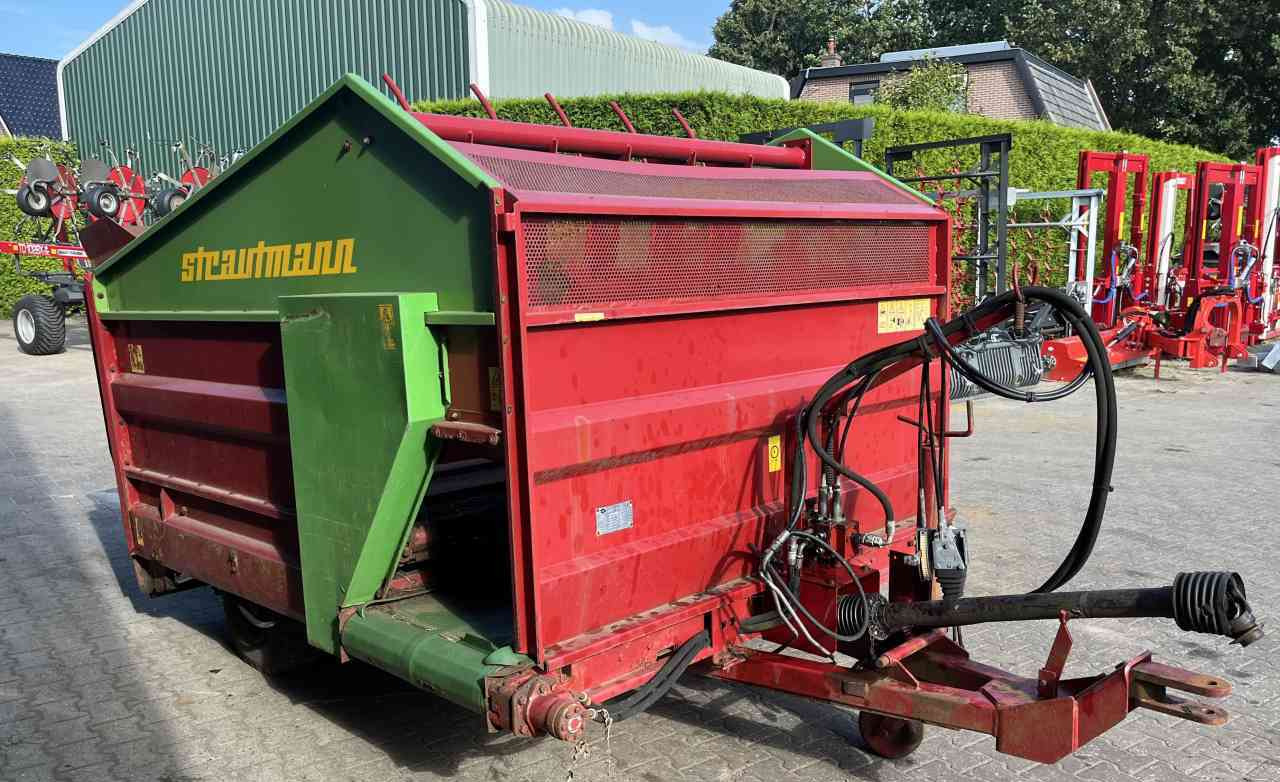 Strautmann BVW Blokkenwagen doseerwagen voermachines - Forage mixer wagon: picture 4 Strautmann BVW Blokkenwagen doseerwagen voermachines - Forage mixer wagon: picture 4