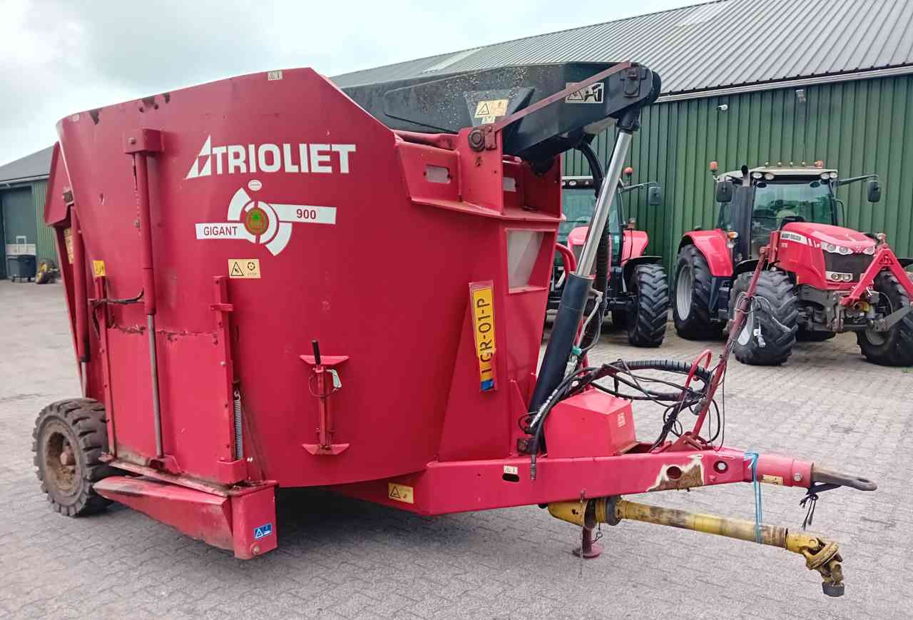 Trioliet Gigant 900 voermengwagen - Forage mixer wagon: picture 5 Trioliet Gigant 900 voermengwagen - Forage mixer wagon: picture 5