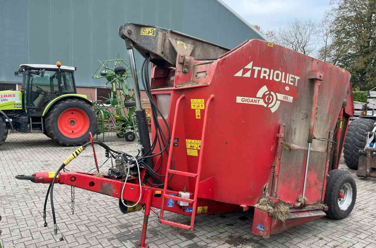 Forage mixer wagon Trioliet Gigant 900 voermengwagen *Verkocht/sold*: picture 1