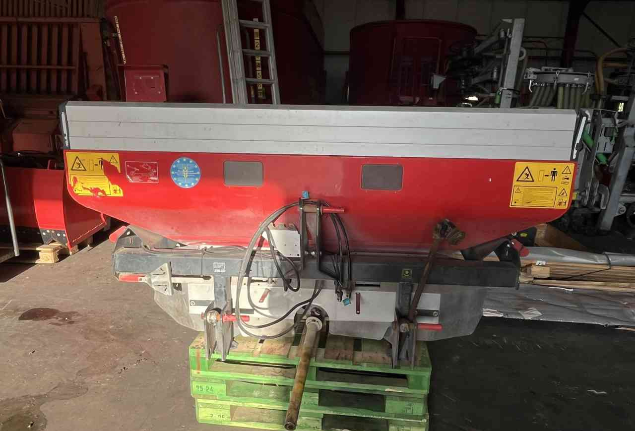 Vicon RO-M Kunstmeststrooier mestverwerking - Fertilizer spreader: picture 2 Vicon RO-M Kunstmeststrooier mestverwerking - Fertilizer spreader: picture 2