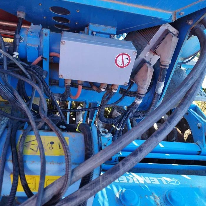 Agregat uprawowo siewny LEMKEN solitair 9 - Combine seed drill: picture 5 Agregat uprawowo siewny LEMKEN solitair 9 - Combine seed drill: picture 5