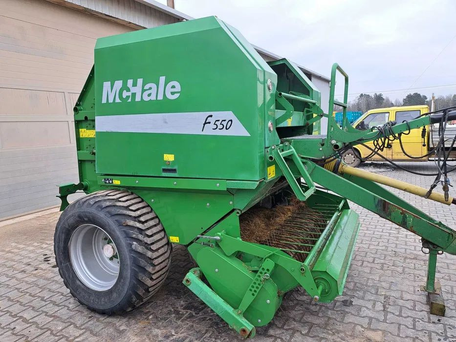 Prasa rolująca McHale f550 - Round baler: picture 4 Prasa rolująca McHale f550 - Round baler: picture 4