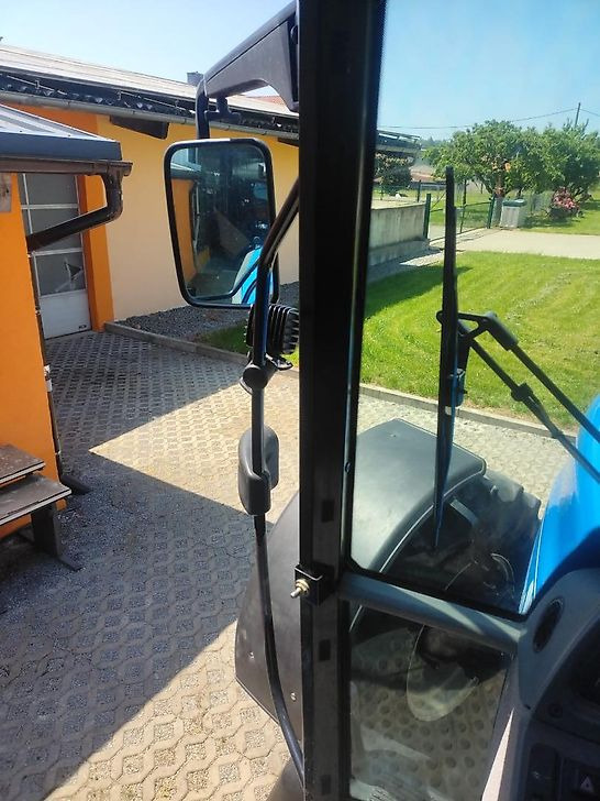 New Holland New Holland tvt 7540 - Farm tractor: picture 5 New Holland New Holland tvt 7540 - Farm tractor: picture 5