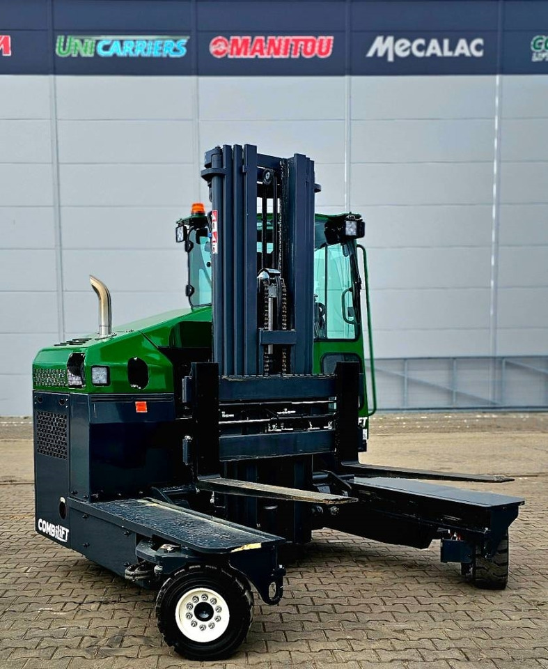 4-way reach truck Combilift C 4000 D MK4 150 hrs RENTED: picture 14