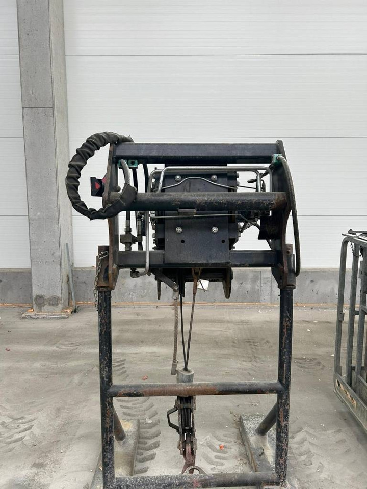 Manitou WINCH 3T - Winch: picture 3 Manitou WINCH 3T - Winch: picture 3