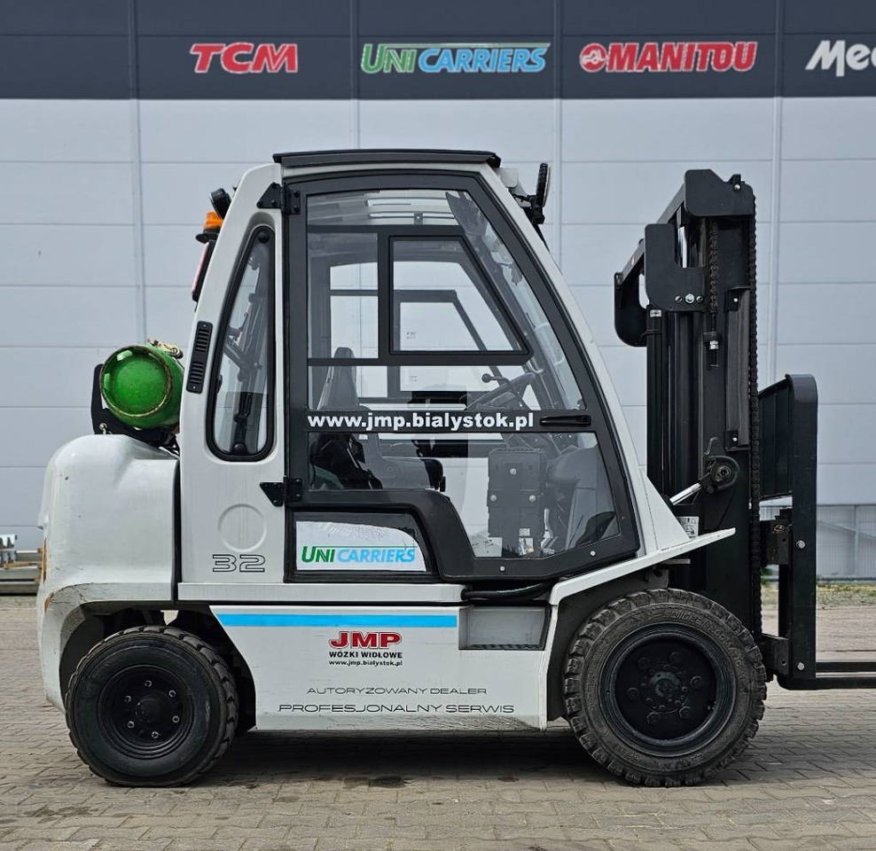 UniCarriers UG1D2A32LQ DX32  - LPG forklift: picture 4 UniCarriers UG1D2A32LQ DX32  - LPG forklift: picture 4