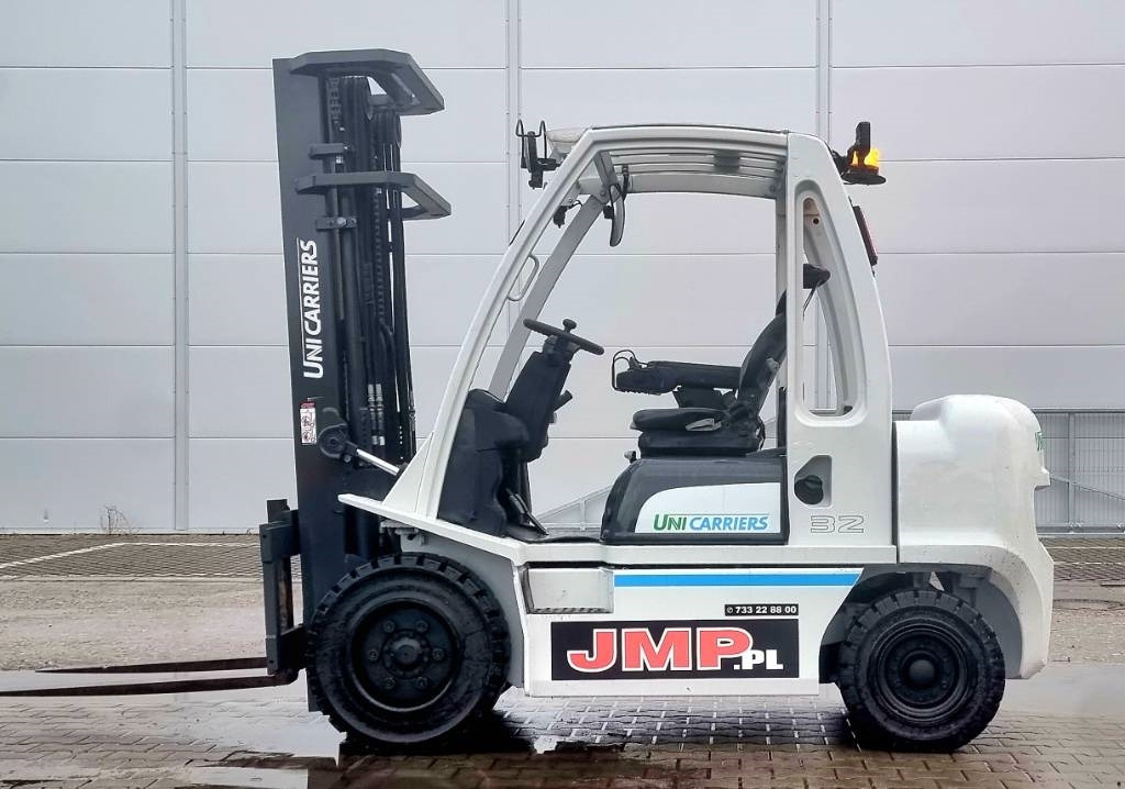 UniCarriers YG 1 D2 A32 Q  - Diesel forklift: picture 5 UniCarriers YG 1 D2 A32 Q  - Diesel forklift: picture 5