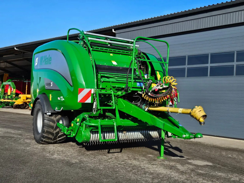 McHale Fusion 4 plus - Agricultural machinery: picture 1 McHale Fusion 4 plus - Agricultural machinery: picture 1