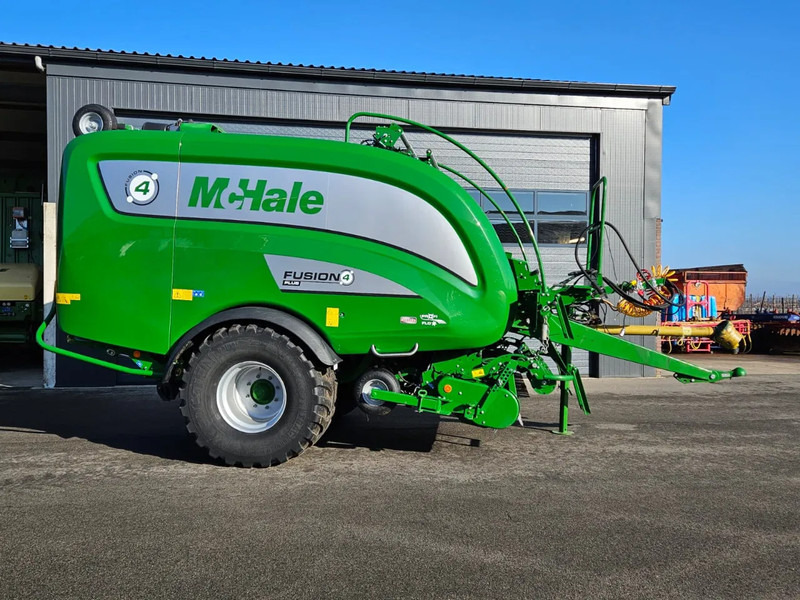 McHale Fusion 4 plus - Agricultural machinery: picture 3 McHale Fusion 4 plus - Agricultural machinery: picture 3