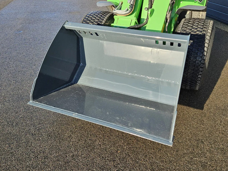 Avant Grondbak 1050 - Attachment for Agricultural machinery: picture 2 Avant Grondbak 1050 - Attachment for Agricultural machinery: picture 2