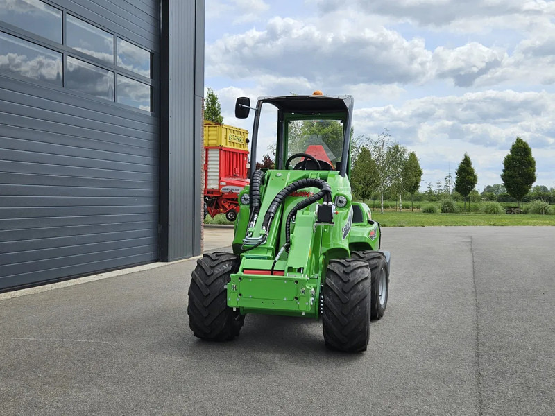 Compact track loader Avant 645i Rental mini-shovel: picture 11 Compact track loader Avant 645i Rental mini-shovel: picture 11