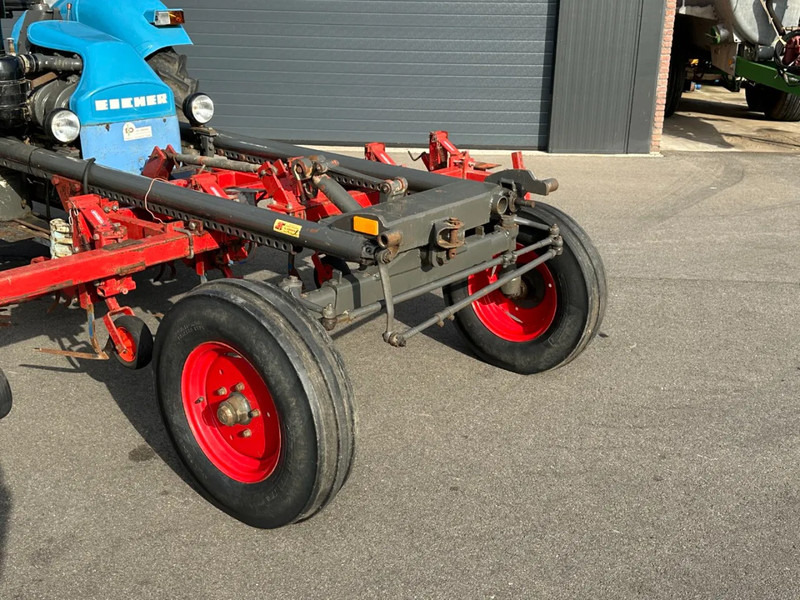 Eicher GT40 - Farm tractor: picture 3 Eicher GT40 - Farm tractor: picture 3