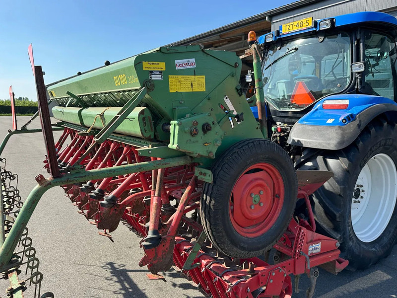 Lely Terra Rotorkopeg met Hassia DU 100 zaaimachine - Sowing equipment: picture 5 Lely Terra Rotorkopeg met Hassia DU 100 zaaimachine - Sowing equipment: picture 5