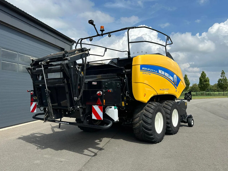New Holland Bigbaler 1270 plus cropcutter - Square baler: picture 3 New Holland Bigbaler 1270 plus cropcutter - Square baler: picture 3