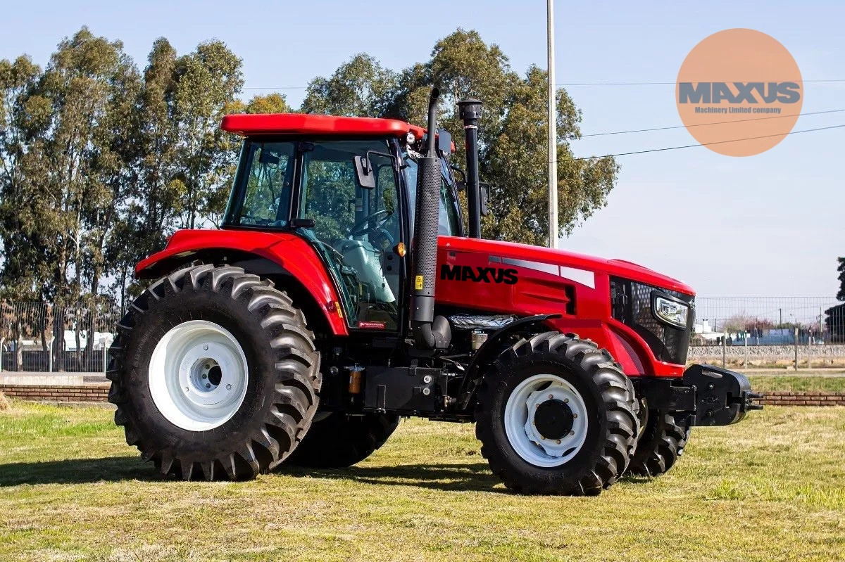 New Farm tractor Maxus Ciągnik Tractor pe roți 130hp 4x4: picture 10