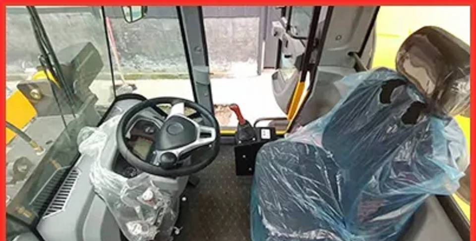 NEW MAXUS 4x4 Wheel Loader Warranty up to 10 YEARS НОВА Копарка колісна 4x4 MAXUS Гарантія Nowa Ładowarka kołowa 4x4 MAXUS Gwarancja - Wheel loader: picture 3 NEW MAXUS 4x4 Wheel Loader Warranty up to 10 YEARS НОВА Копарка колісна 4x4 MAXUS Гарантія Nowa Ładowarka kołowa 4x4 MAXUS Gwarancja - Wheel loader: picture 3