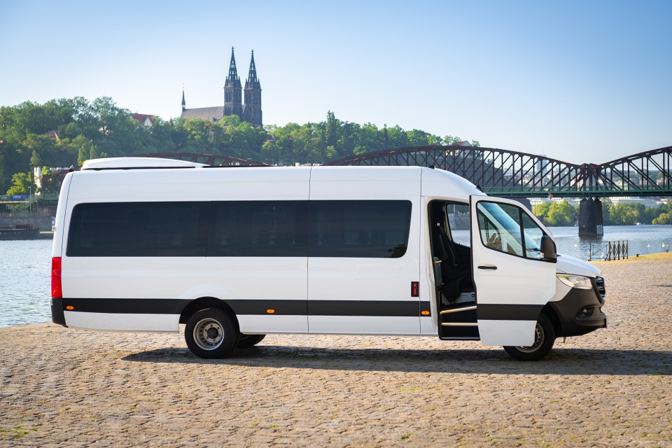 Mercedes-Benz Sprinter School - School bus: picture 1 Mercedes-Benz Sprinter School - School bus: picture 1