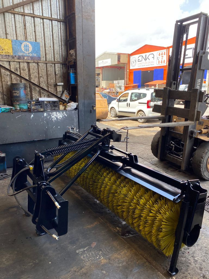 Bobcat - Broom for Construction machinery: picture 4 Bobcat - Broom for Construction machinery: picture 4