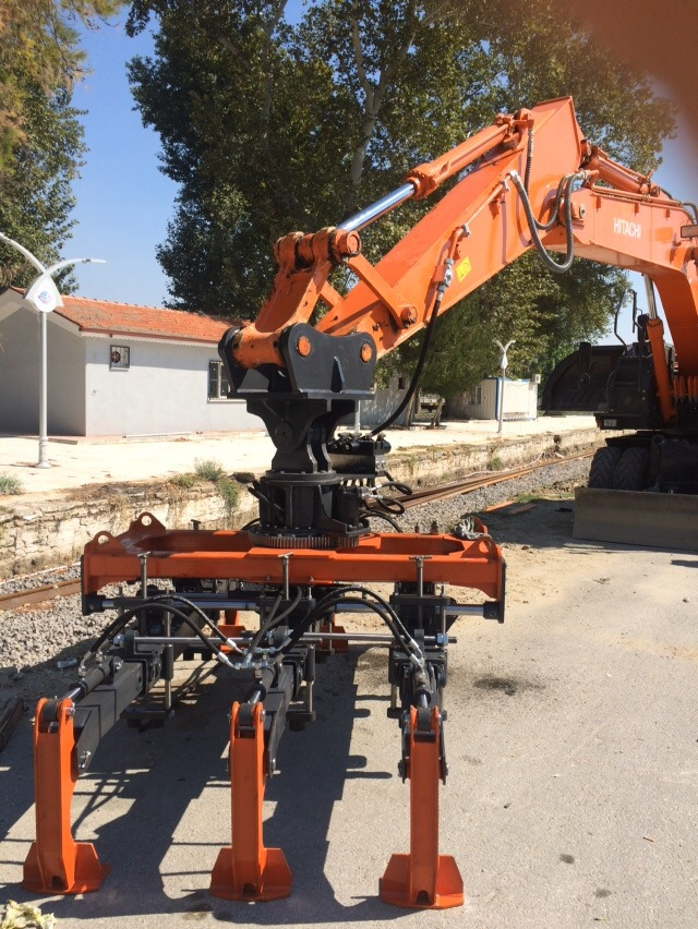 Railway attachment - Grapple for Construction machinery: picture 4 Railway attachment - Grapple for Construction machinery: picture 4