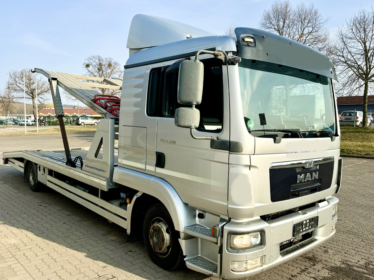 MAN TGL 8.220 BL 8.220 - Autotransporter truck: picture 2 MAN TGL 8.220 BL 8.220 - Autotransporter truck: picture 2