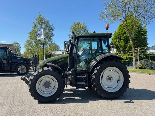 Valtra G125 Ecopower Active, 2022, 1815 uur! - Farm tractor: picture 5 Valtra G125 Ecopower Active, 2022, 1815 uur! - Farm tractor: picture 5