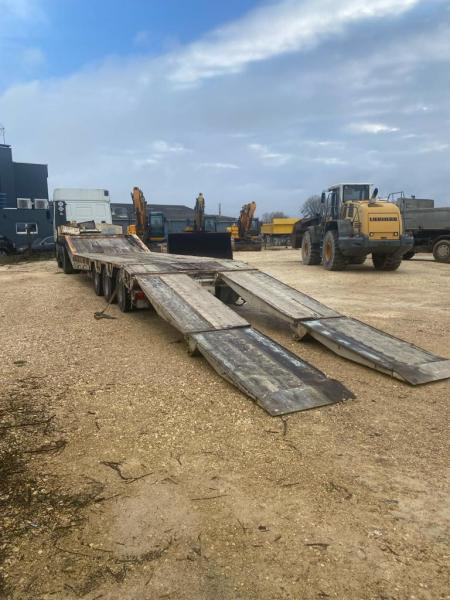 ACTM Porte engins 3 essieux - Low loader semi-trailer: picture 2 ACTM Porte engins 3 essieux - Low loader semi-trailer: picture 2