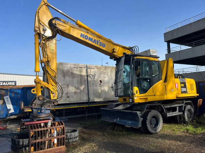 Komatsu PW200-7 - Wheel excavator: picture 1 Komatsu PW200-7 - Wheel excavator: picture 1