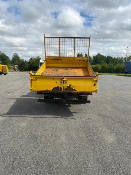 Renault Master 150 DCI - Tipper van: picture 4 Renault Master 150 DCI - Tipper van: picture 4