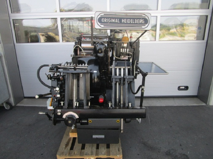 HEIDELBERG TIEGEL A4 MIT HEISSFOLIENPRÄGEEINRICHTUNG - Offset printing machine: picture 3 HEIDELBERG TIEGEL A4 MIT HEISSFOLIENPRÄGEEINRICHTUNG - Offset printing machine: picture 3