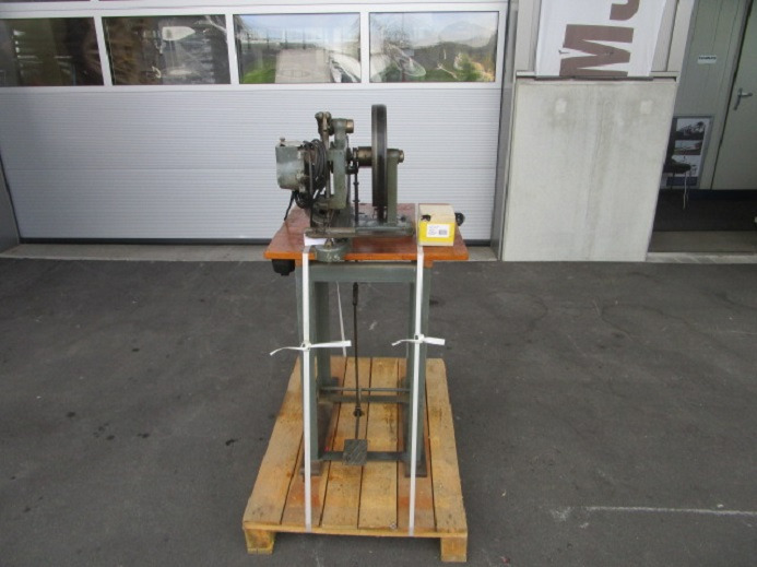 ÖSENGERÄT SCHNEIDER - Printing machinery: picture 1 ÖSENGERÄT SCHNEIDER - Printing machinery: picture 1