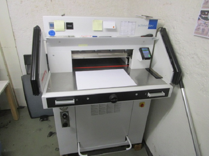 STAPELSCHNEIDER EBA 5560 - Paper cutting machine: picture 1 STAPELSCHNEIDER EBA 5560 - Paper cutting machine: picture 1
