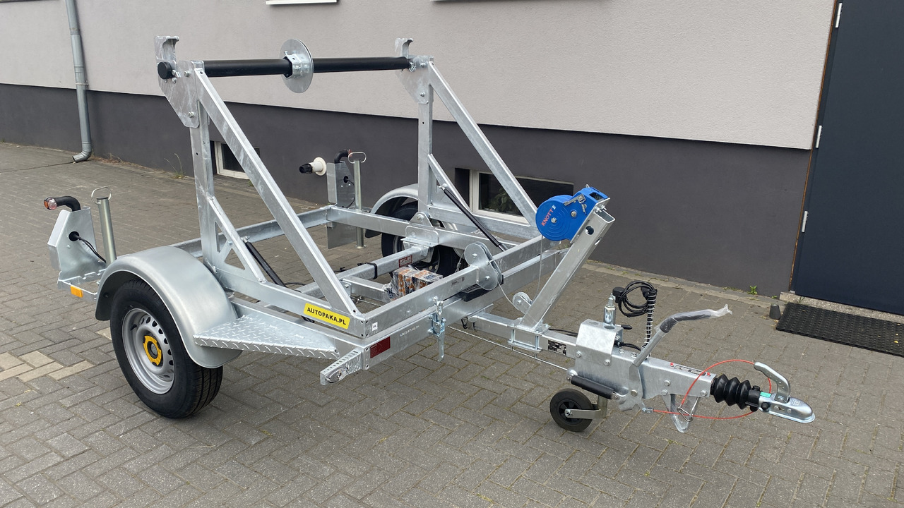 PRZYCZEPA KABLOWA POD BĘBEN KABLOWY ŚWIATŁOWÓD / CABLE TRAILER FOR FIBER OPTIC CABLE DRUM - Cable drum trailer: picture 4 PRZYCZEPA KABLOWA POD BĘBEN KABLOWY ŚWIATŁOWÓD / CABLE TRAILER FOR FIBER OPTIC CABLE DRUM - Cable drum trailer: picture 4