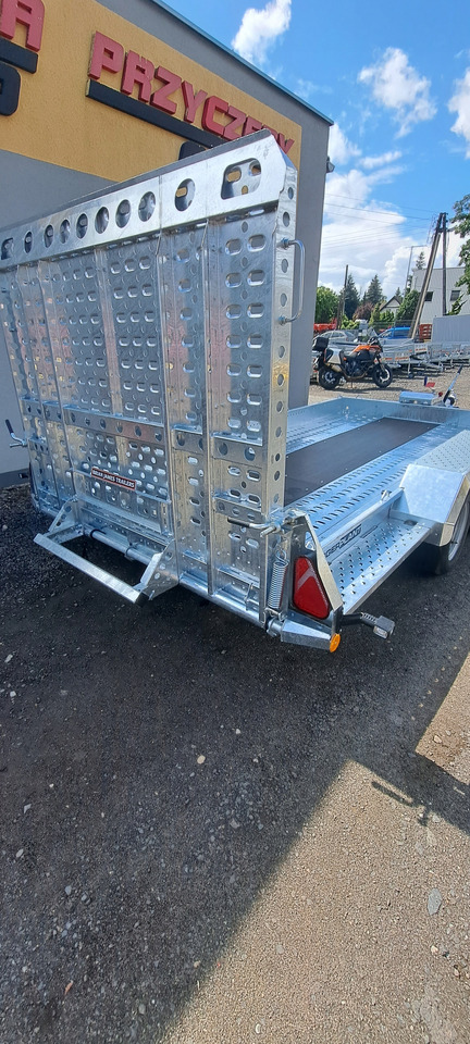 PRZYCZEPA Z RAMPĄ POD KOPARKĘ DO MINIKOPARKI 3500 / TRAILER WITH RAMPS FOR EXCAVATOR MINI EXCAVATOR 3500 - Plant trailer: picture 4 PRZYCZEPA Z RAMPĄ POD KOPARKĘ DO MINIKOPARKI 3500 / TRAILER WITH RAMPS FOR EXCAVATOR MINI EXCAVATOR 3500 - Plant trailer: picture 4