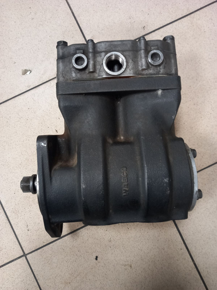 WABCO - Air brake compressor: picture 2 WABCO - Air brake compressor: picture 2