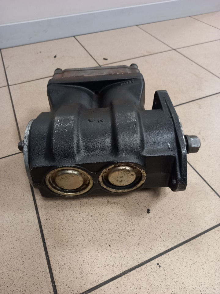 WABCO - Air brake compressor: picture 4 WABCO - Air brake compressor: picture 4