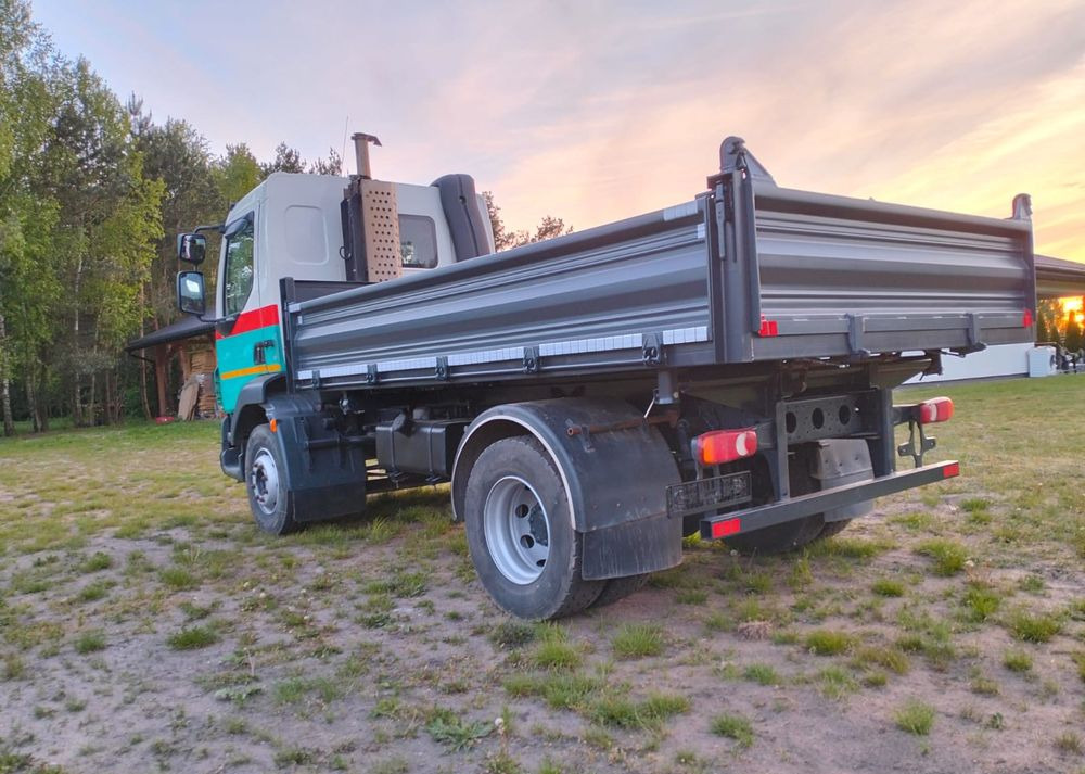Tipper DAF LF 55.220: picture 8