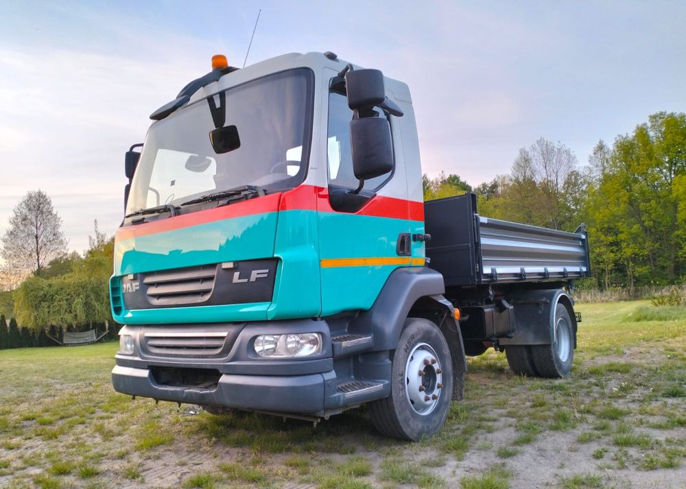 Tipper DAF LF 55.220: picture 9