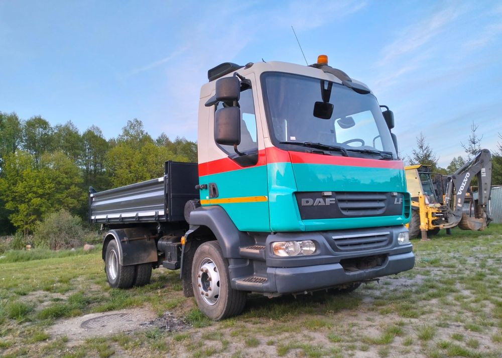 DAF LF 55.220 - Tipper: picture 3 DAF LF 55.220 - Tipper: picture 3