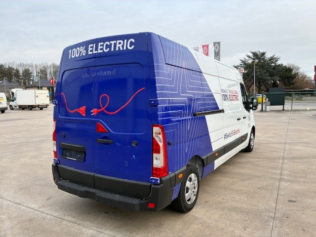 Renault Master - Commercial vehicle, Electric van: picture 3 Renault Master - Commercial vehicle, Electric van: picture 3