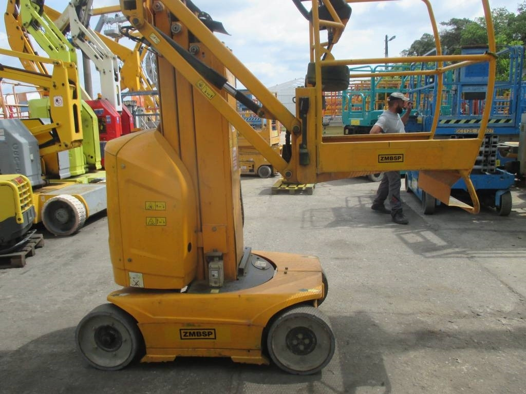 Vertical mast lift JLG Toucan 8 E: picture 5