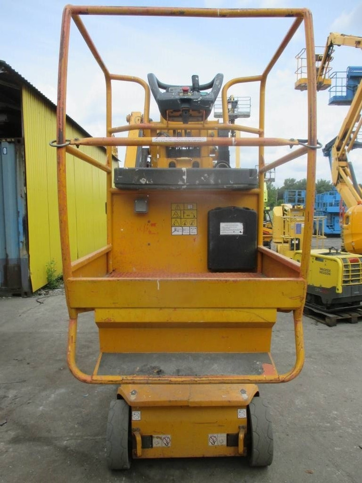 JLG Toucan 8 E - Vertical mast lift: picture 3 JLG Toucan 8 E - Vertical mast lift: picture 3