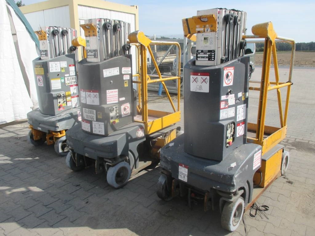 JLG Toucan Junior 8 - Vertical mast lift: picture 4 JLG Toucan Junior 8 - Vertical mast lift: picture 4