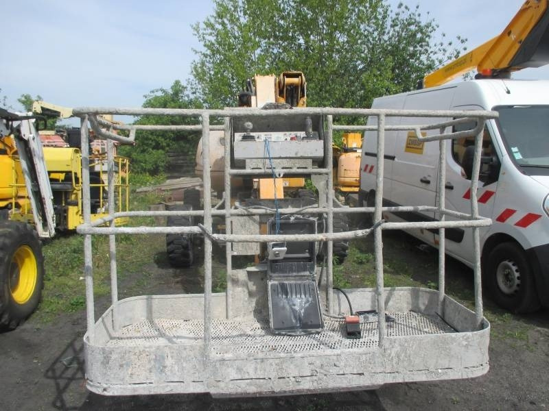 Manitou 160 ATJ - Articulated boom: picture 2 Manitou 160 ATJ - Articulated boom: picture 2