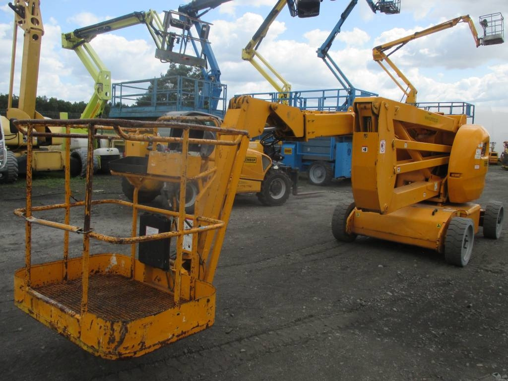 Manitou 170 AETJL - Articulated boom: picture 5 Manitou 170 AETJL - Articulated boom: picture 5