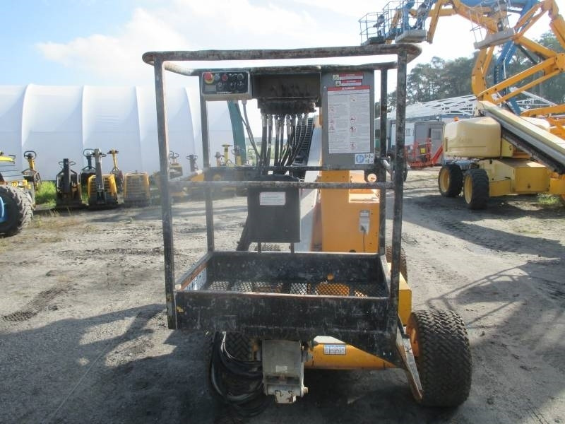 Niftylift HR 12 N D E Bi-Energy - Articulated boom: picture 4 Niftylift HR 12 N D E Bi-Energy - Articulated boom: picture 4